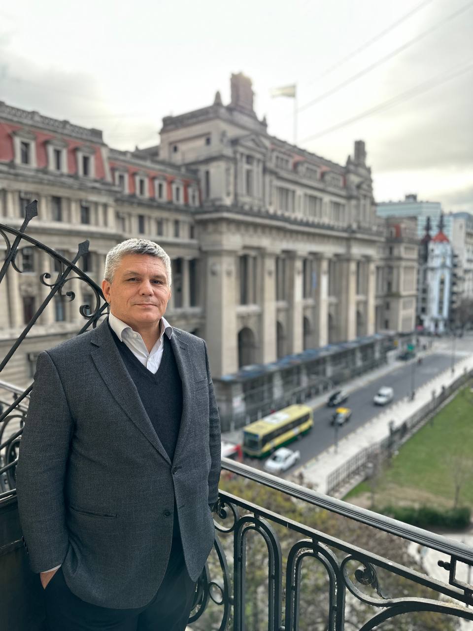 Кристиан Рубилар — Аргентинский адвокат